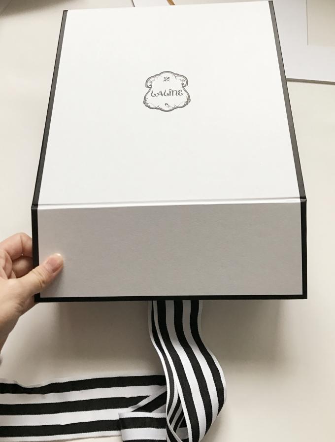 Foldable Chipboard Gift Box With Ribbon Bow Big Tied , Custom Chipboard