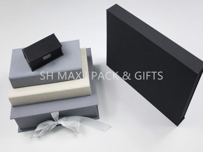Crystal Unique Custom Packaging Boxes With Logo Engraving , Fabric Cardboard Box