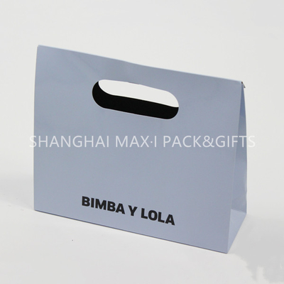 China Personalized White Branded Paper Gift Bags With Logo Cutting Handle Envelope Support supplier