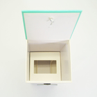 White Magnetic Cosmetic Packaging Boxes Luxury Perfume Bottle Packaging Box